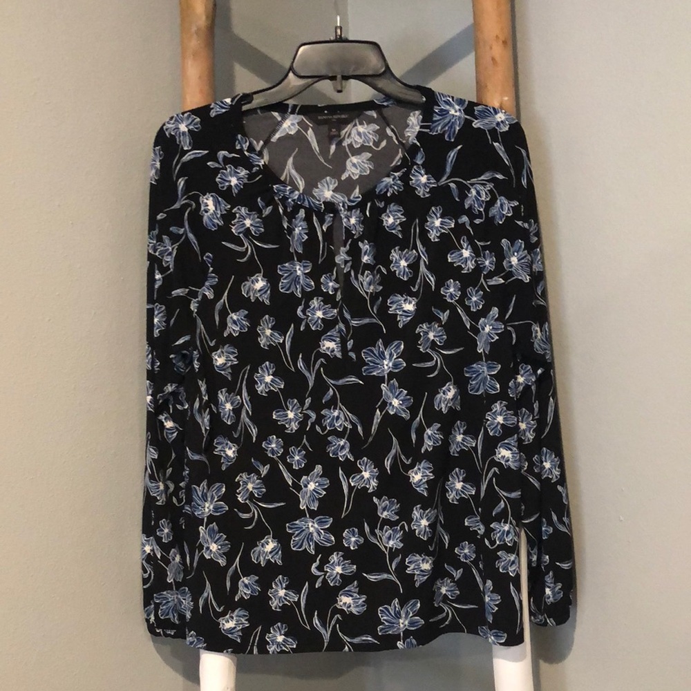 Banana Republic top